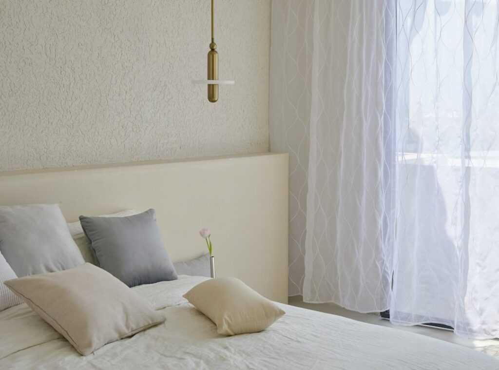 minimalist decor 2023